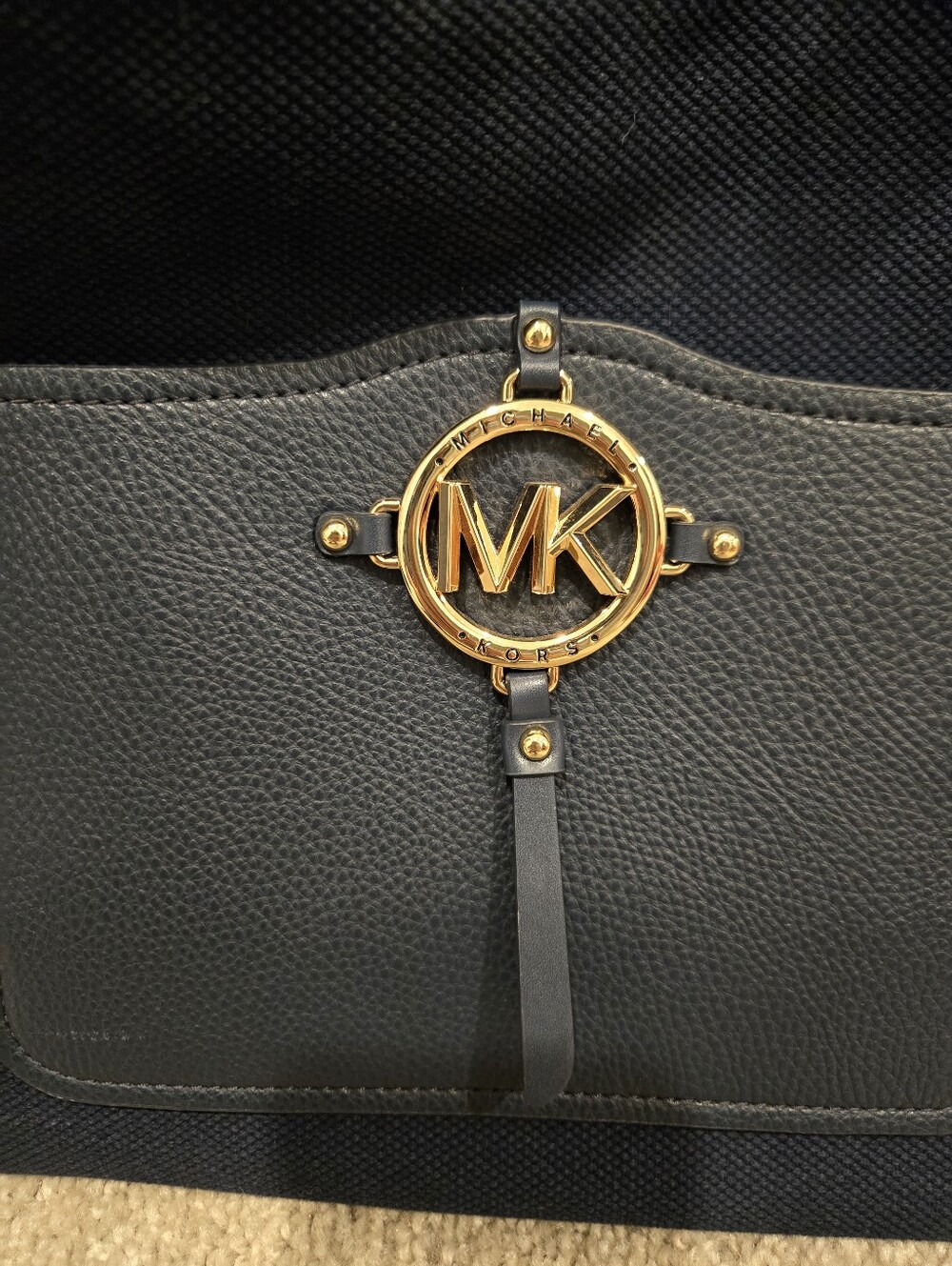 Michael Kors Amy Rope Hobo bag. Like new - Picture 2 of 5